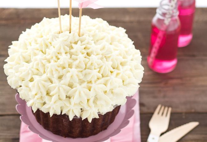 Cupcake gigante al cioccolato