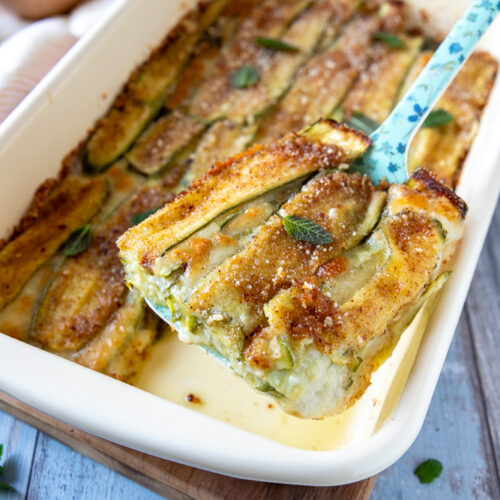 parmigiana bianca di zucchine crude facile con zucchine crude