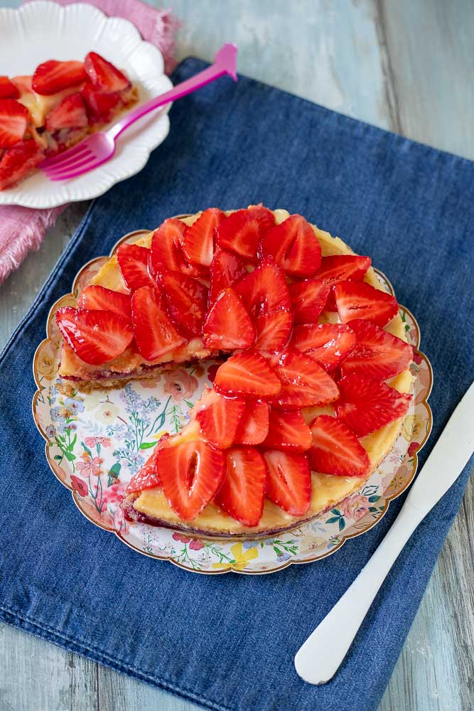 torta alle fragole e crema